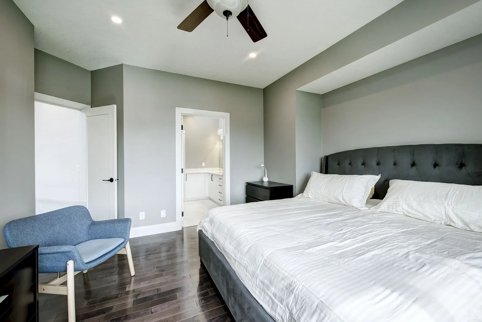 Bedroom with the ensuite doorway beyond
