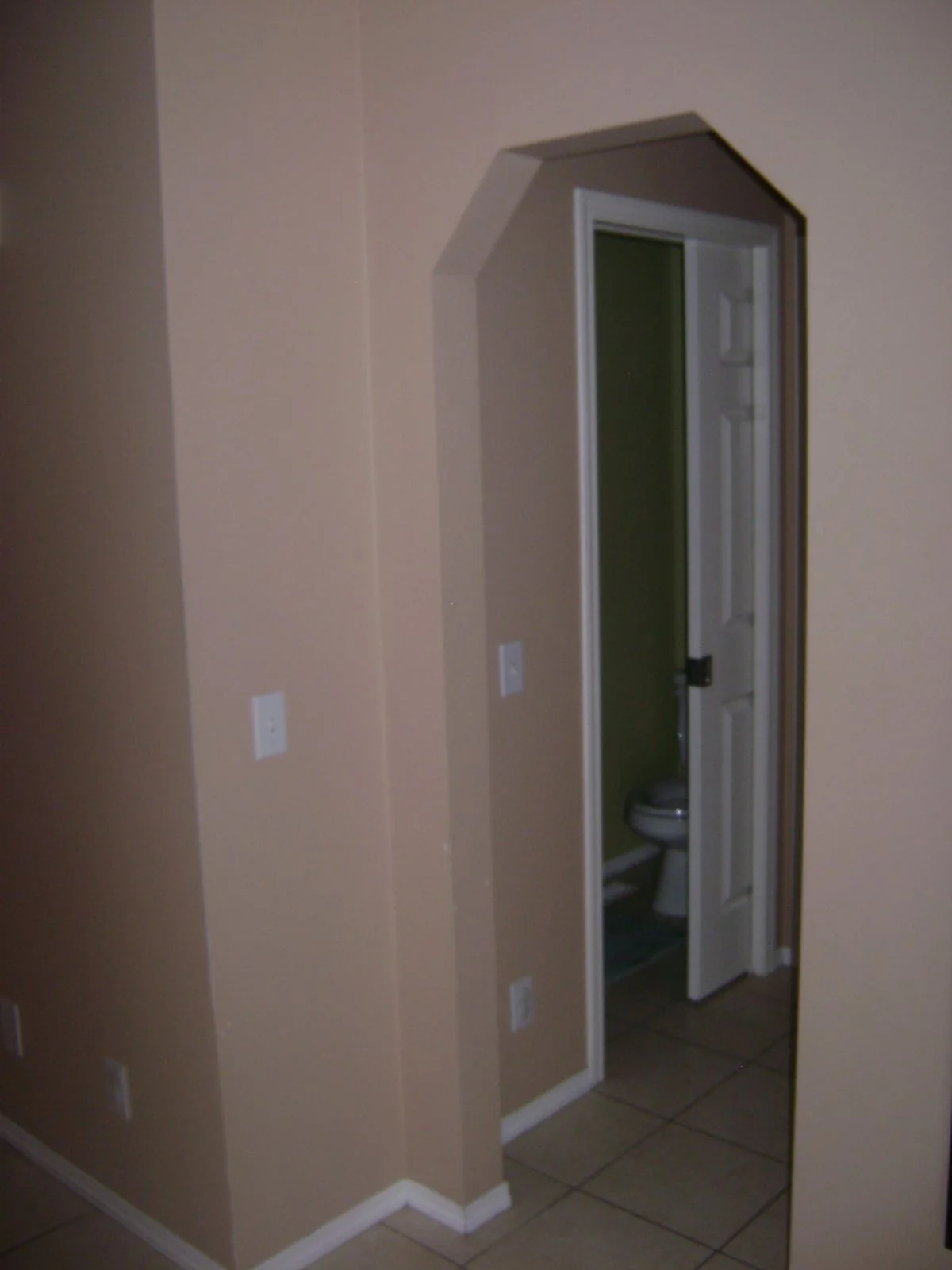 Arched opening before renovation