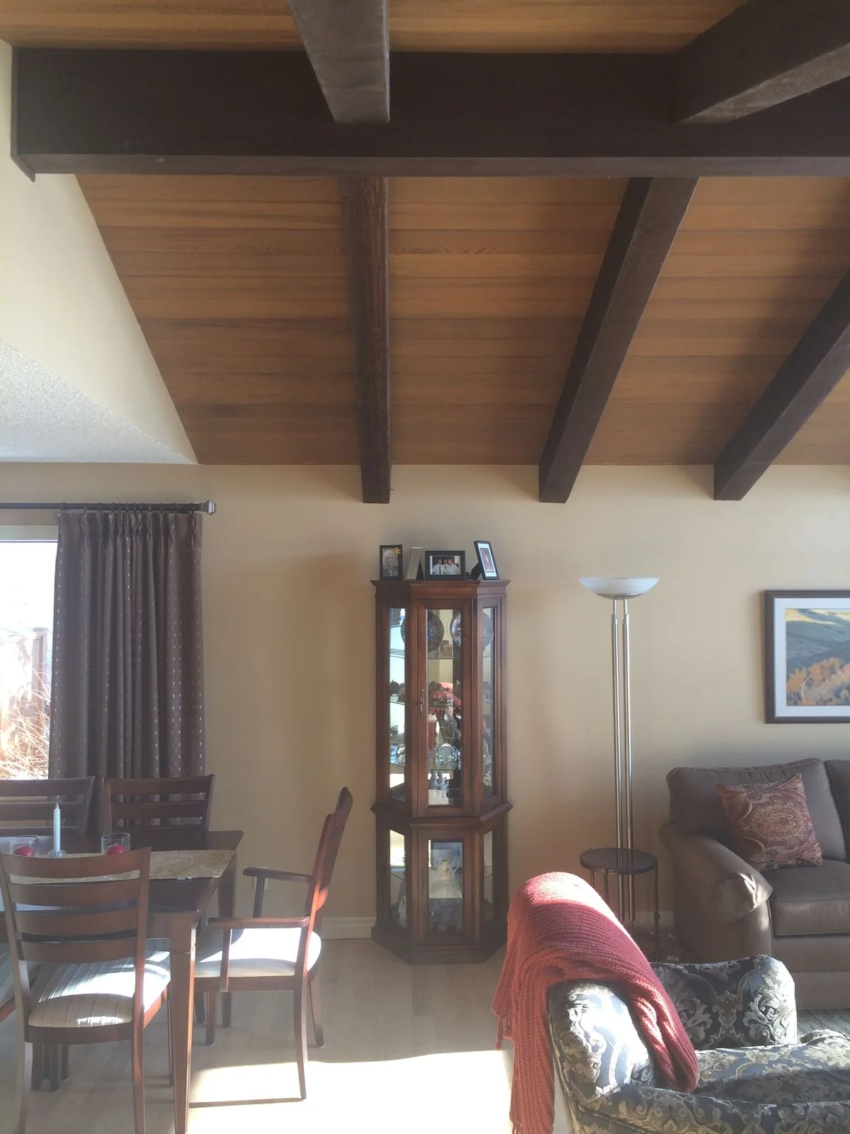 Dining and living area before renovation