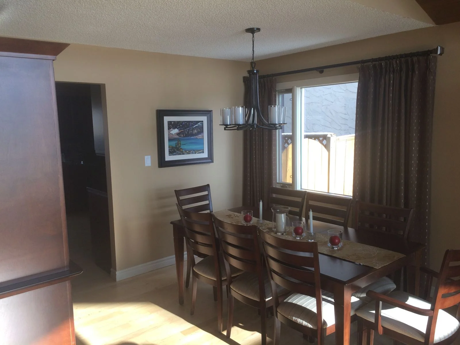 Dining area before renovation