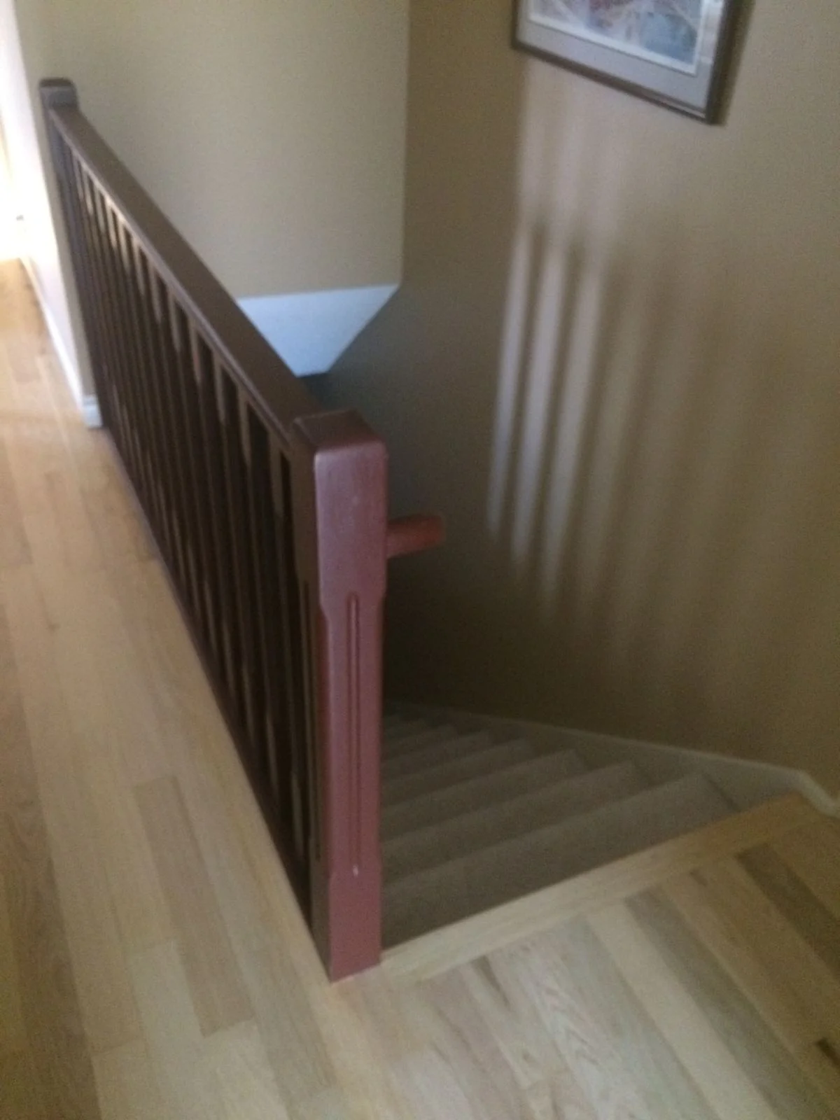 Stairs and rail before renovation